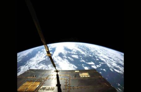 Apex Gets $95M In New Funding For Its Off-The-Shelf Satellite Bus